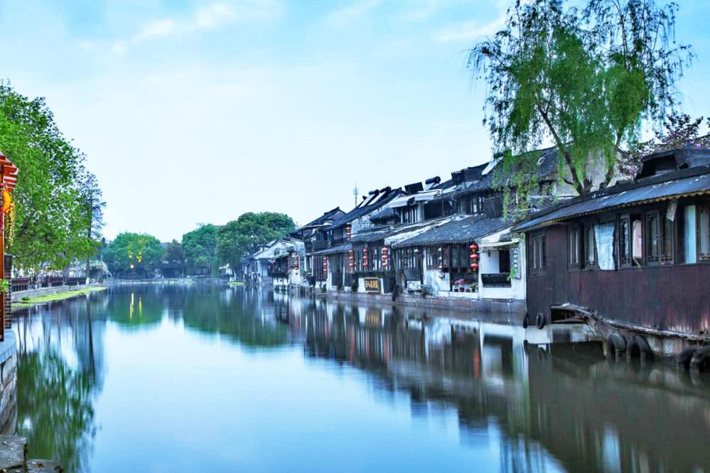 昌古硕今1518万:吴昌硕在保利拍卖两精品《掇英图册》与《梅花册页》大赏